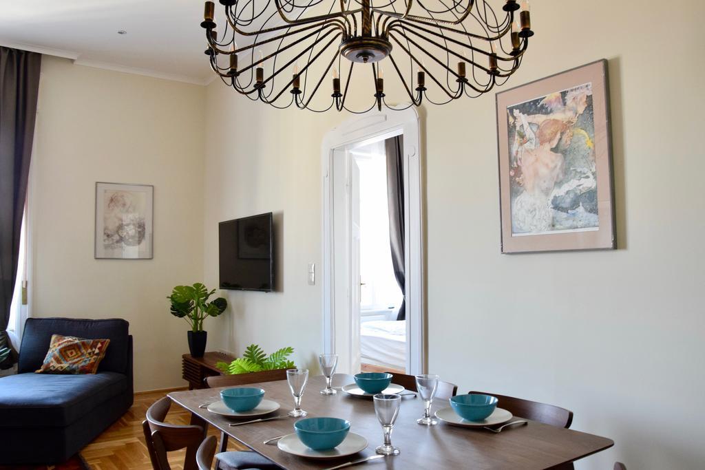 Luxury Apartment By Hi5 - Kiraly Street Suite Будапеща Екстериор снимка