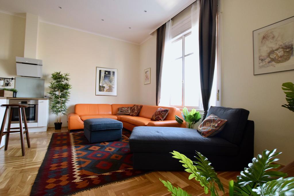 Luxury Apartment By Hi5 - Kiraly Street Suite Будапеща Екстериор снимка